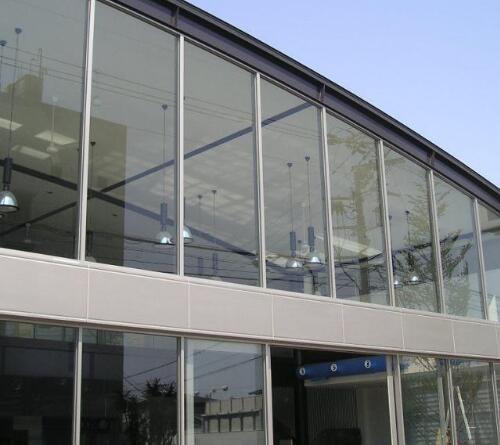 马鞍山建筑玻璃贴膜施工如何操作不起泡